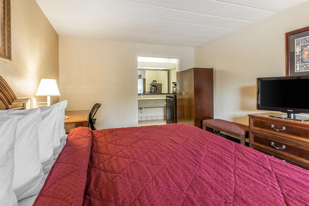 Quality Inn & Suites Easley - Greenville Buitenkant foto