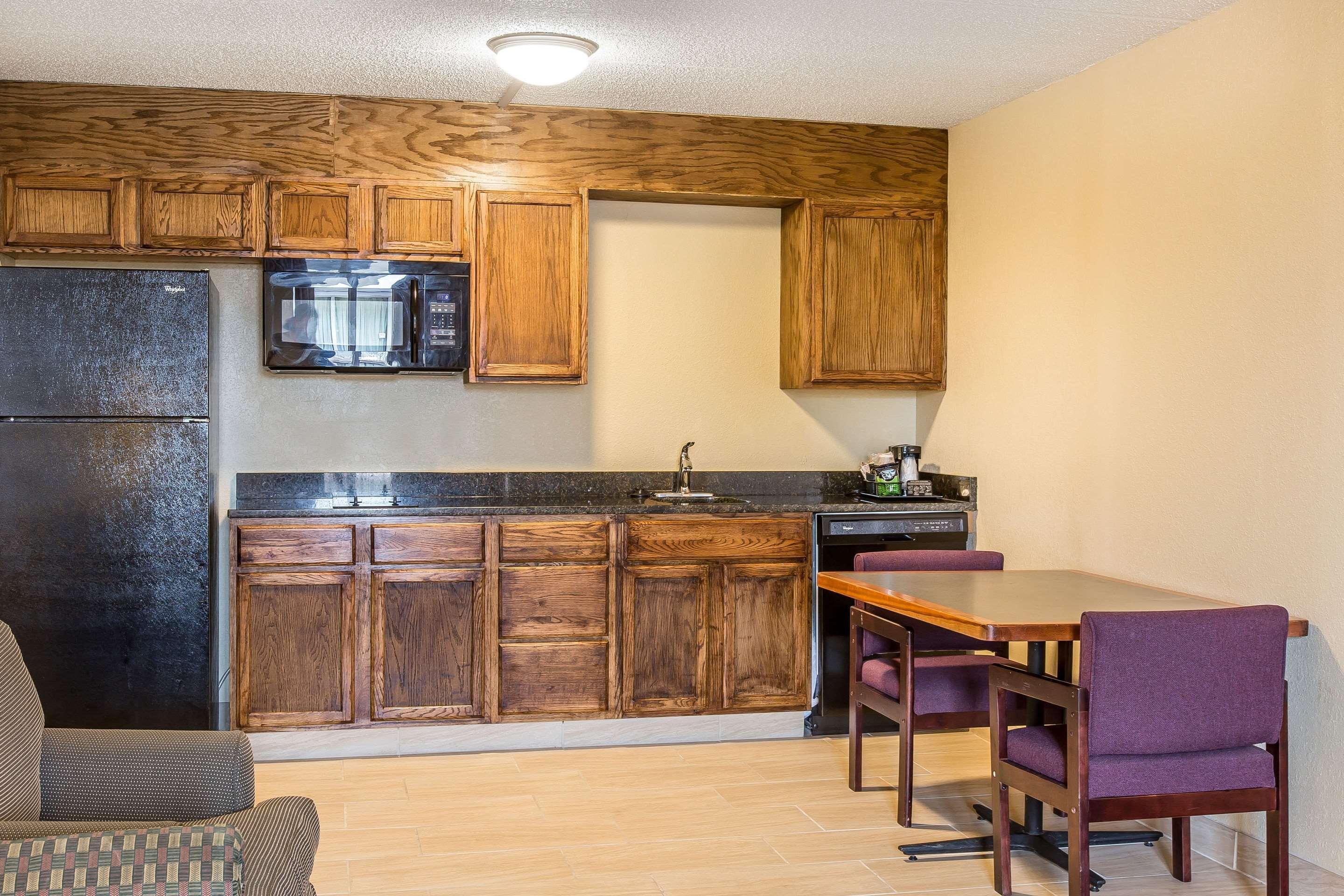 Quality Inn & Suites Easley - Greenville Buitenkant foto